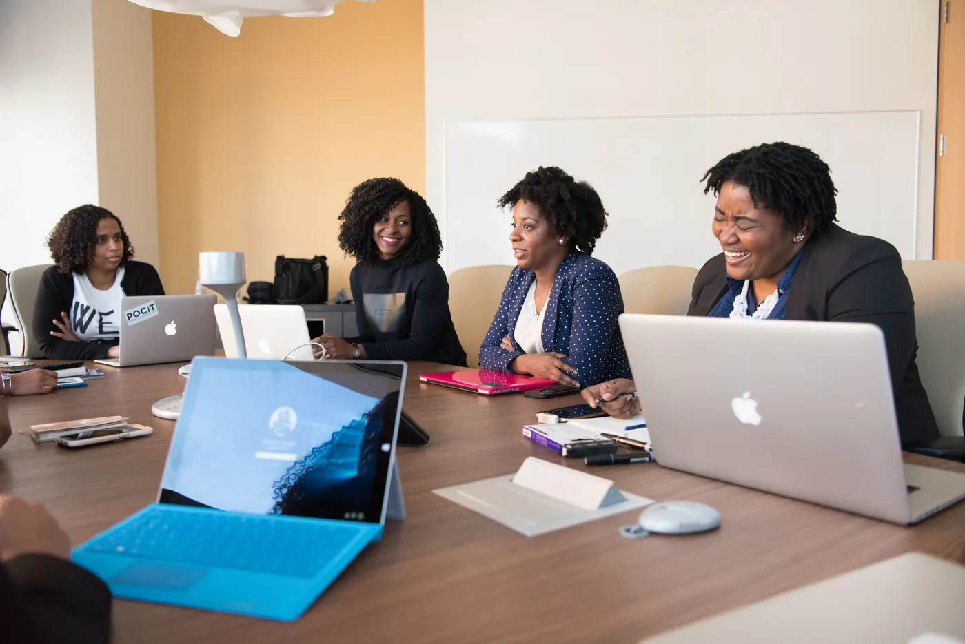 The summit team in conversation